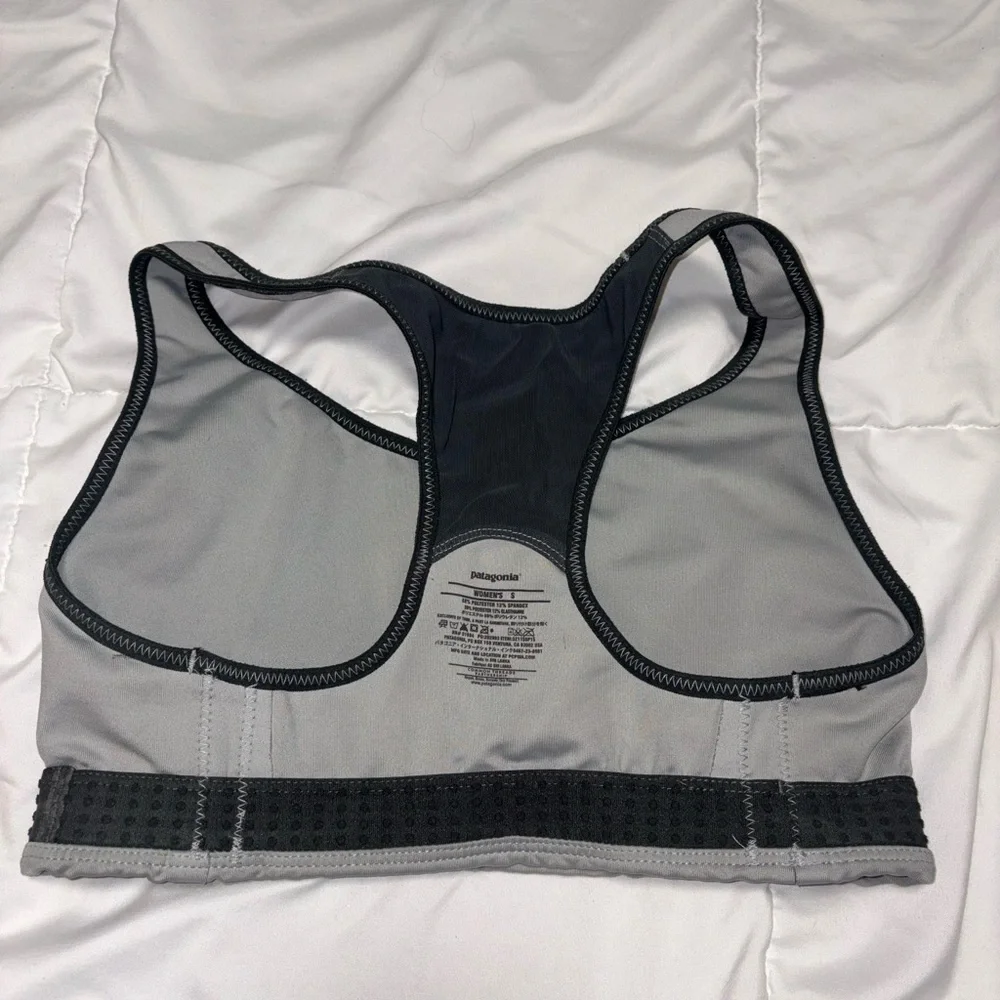 Patagonia Women's Gray Sports Bra Size Small Racerback
